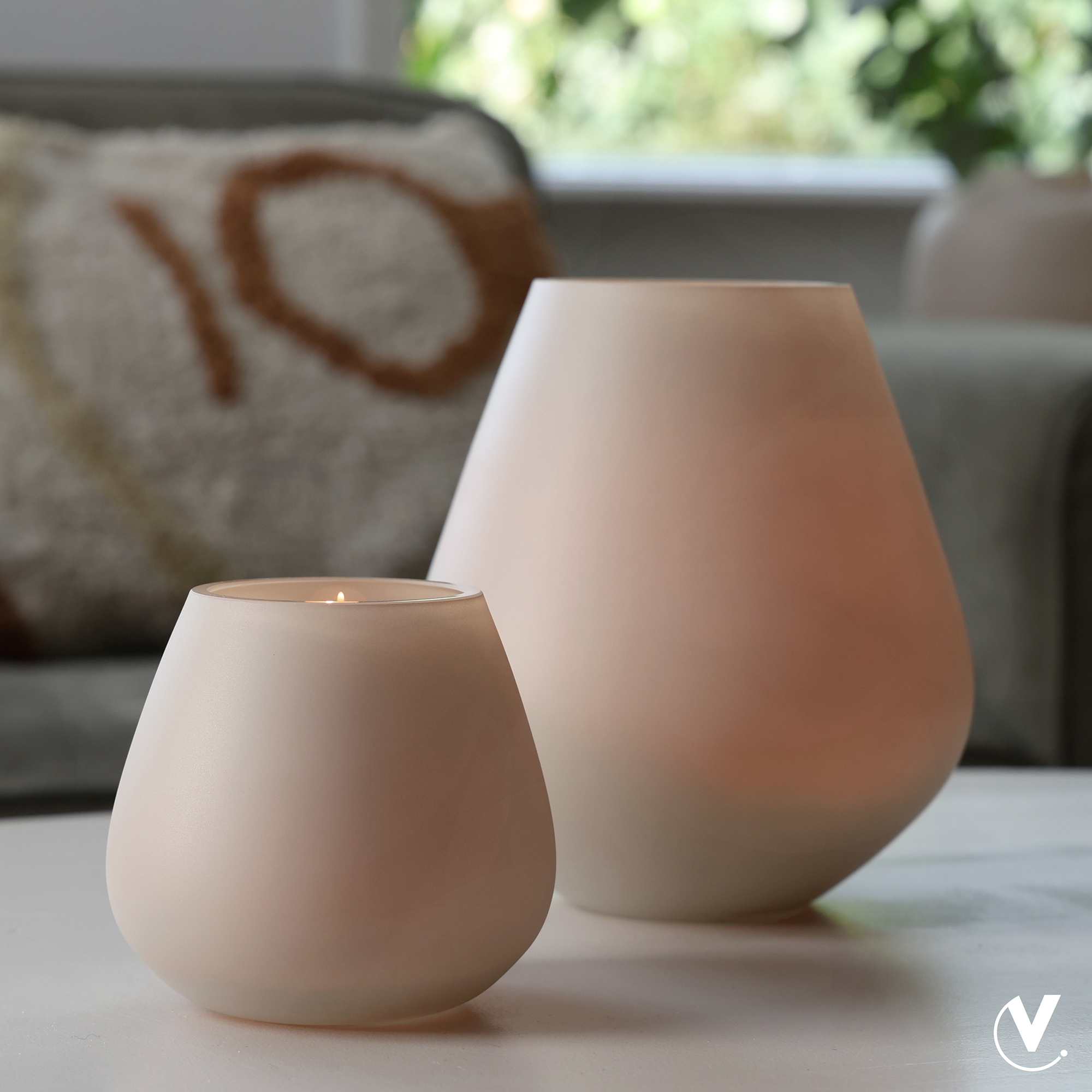 Váza 'Tasman' malá P18 V20 cm bílá (ivory)