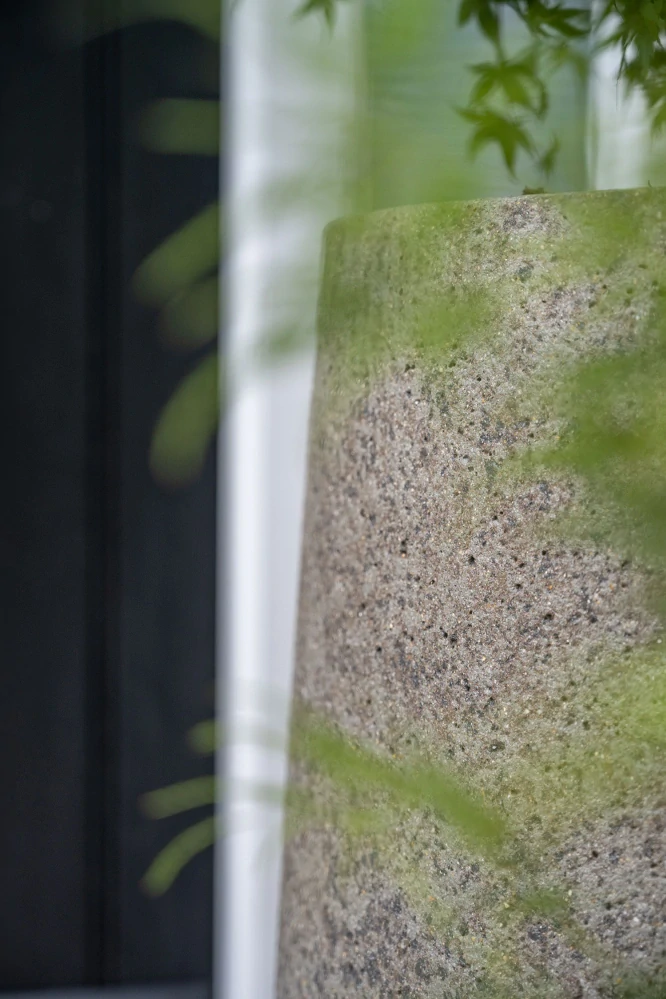 Obal Harith High L, Diorite  čedý V68, p 53 cm